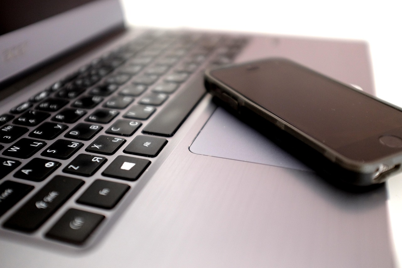 Jak na digitální detox: Pravidla, jak omezit čas u obrazovky a zlepšit koncentraci